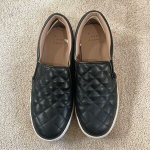 a new day Black Faux Leather Slip-ons Size 6